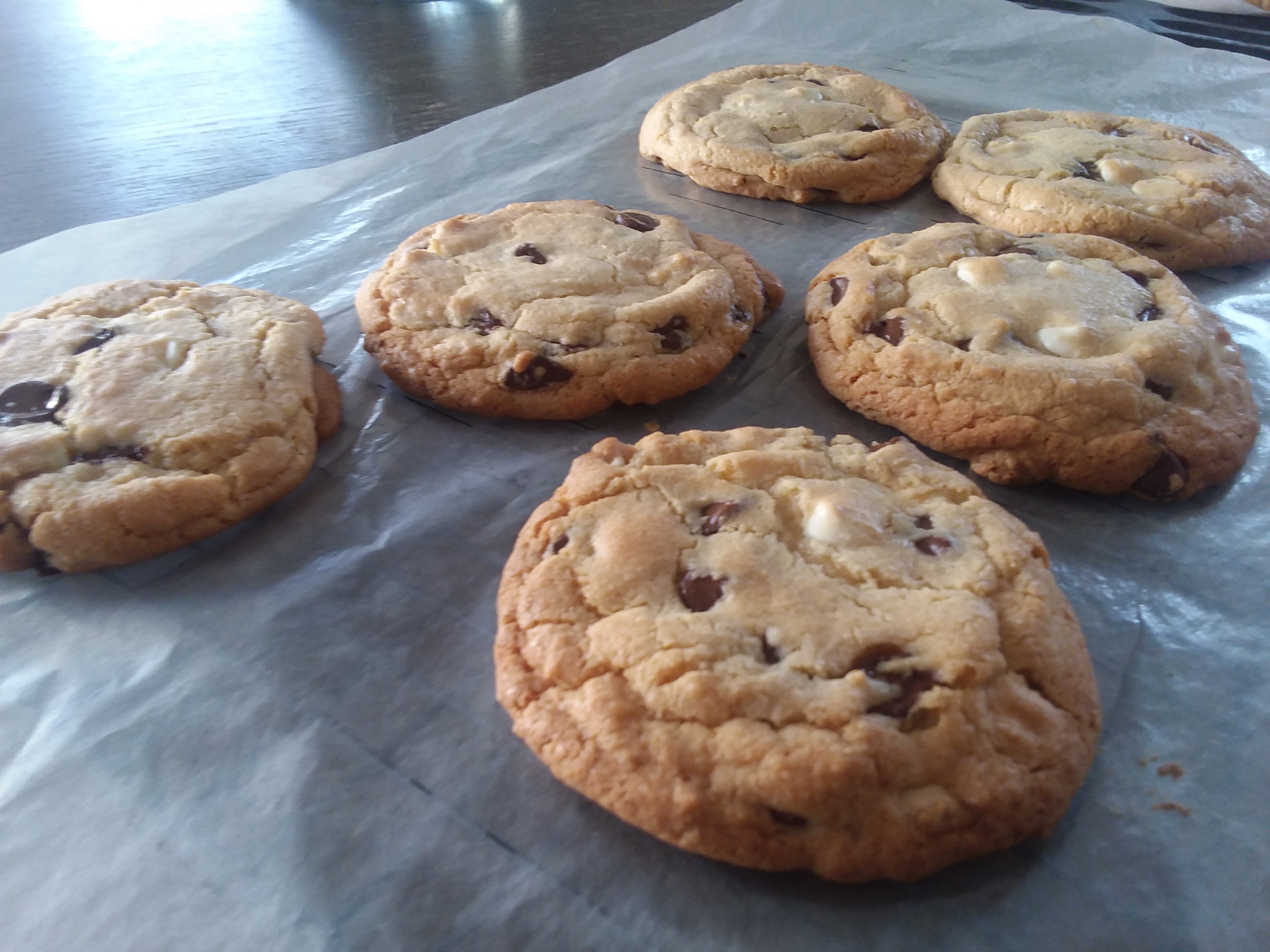 Baker making cookies